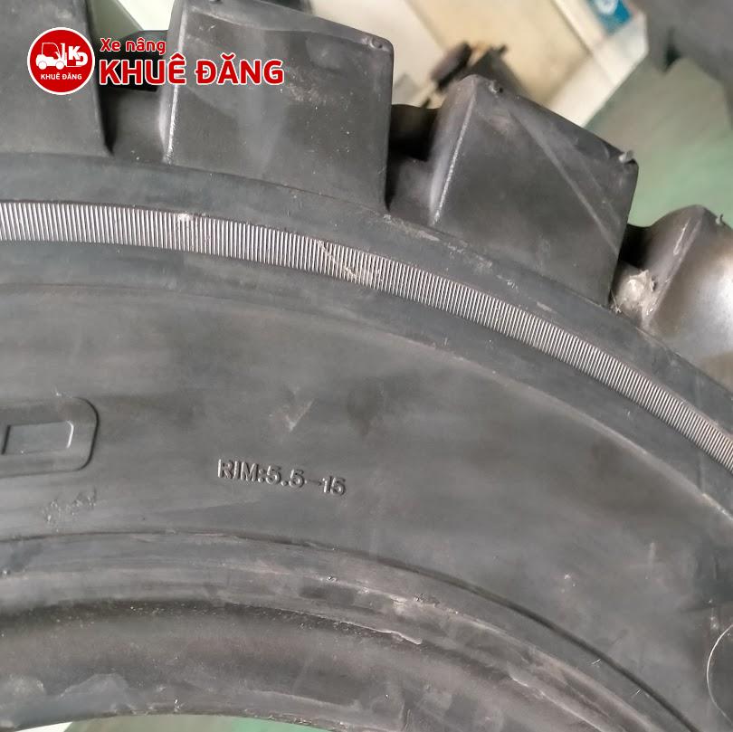 Bánh đặc 700-15 Ascendo S2000
