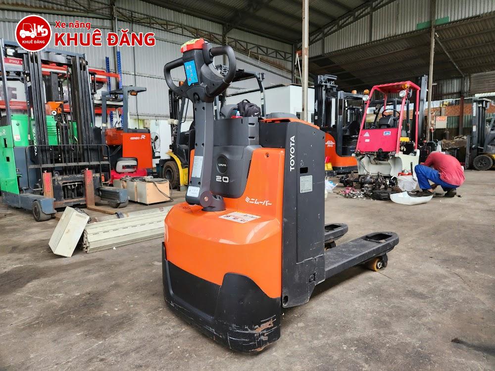 Xe nâng tay điện 2 tấn Toyota BT-2HBW20