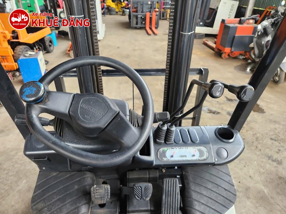 Xe nâng dầu 1.5 tấn UniCarriers FD15T14 - Chi tiết