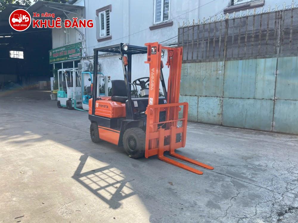 2009-Xe nâng xăng gas 1.5 tấn Toyota 02-5FG15