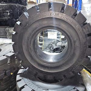 Lốp đặc xe nâng Ascendo 650-10 S3000
