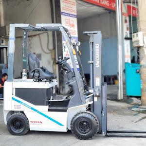 Xe nâng điện ngồi lái 1.5 tấn Nissan K1B1L15