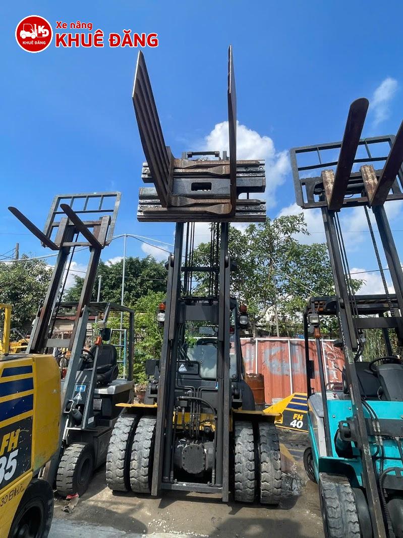 Xe nâng dầu 4 tấn Komatsu FH40-2, kẹp vuông, lốp đôi