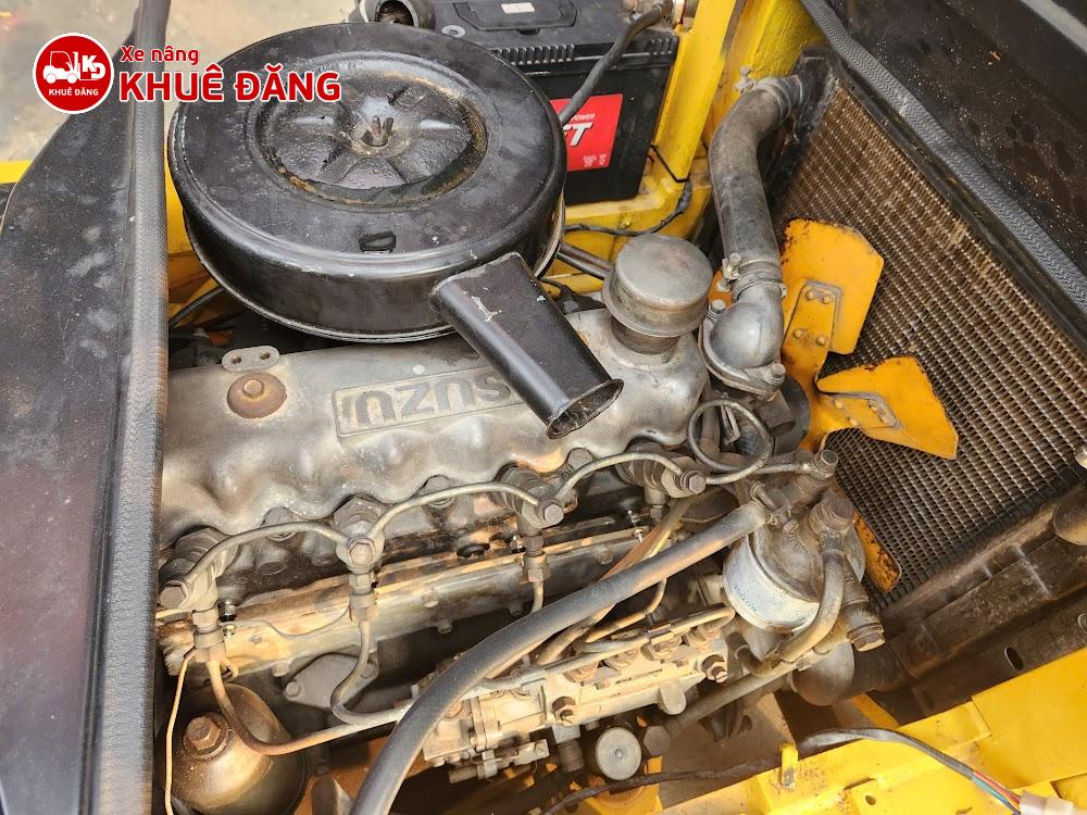 Xe nâng dầu 1.8 tấn Komatsu FD18 gắn gầu xúc