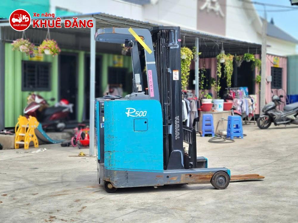 Xe nâng điện đứng lái 2 tấn Toyota 6FBRS20