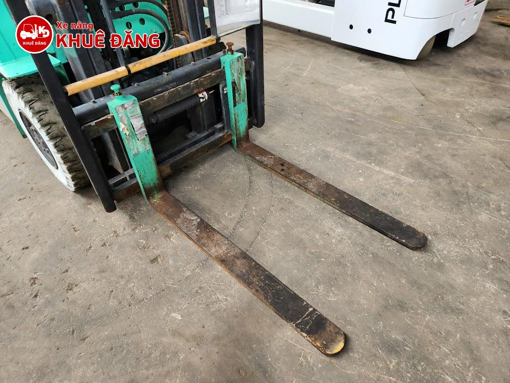 Xe nâng điện ngồi lái 1.8 tấn Mitsubishi FB18, 4m, SX 2007