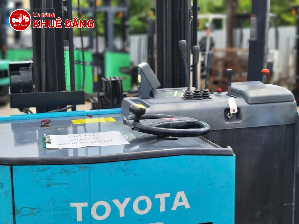 Xe nâng điện đứng lái 2 tấn Toyota 6FBRS20