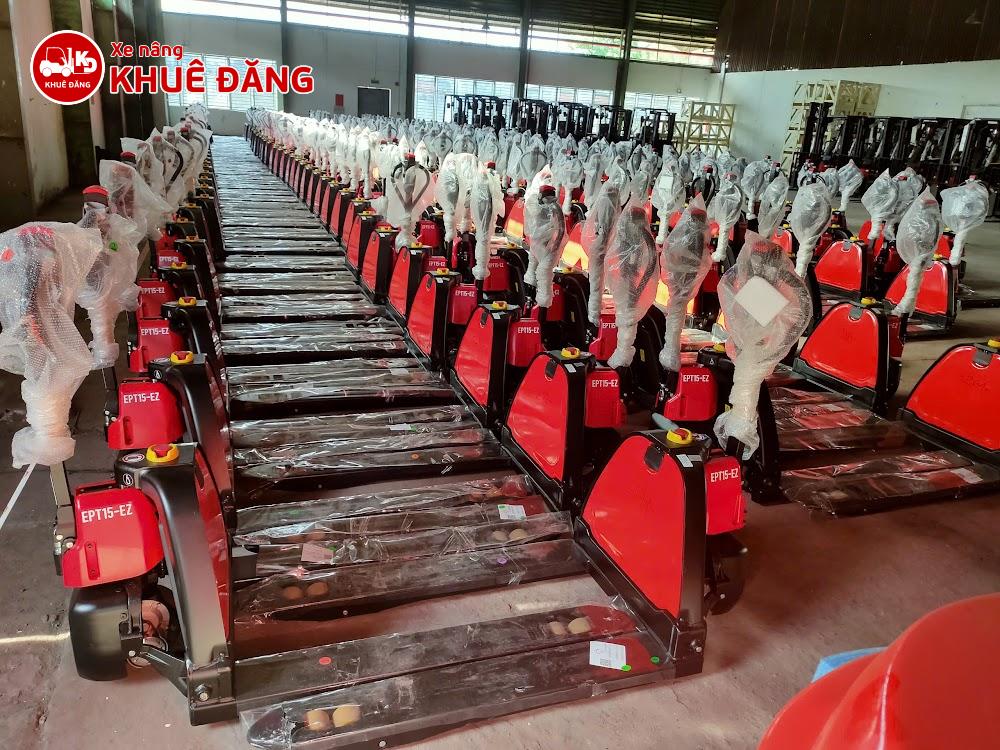 Xe nâng tay điện 1.5 tấn EP EPT15-EZ dùng pin Lithium