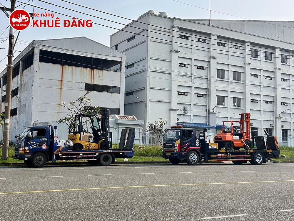 Cho thuê xe nâng hàng tại TPHCM