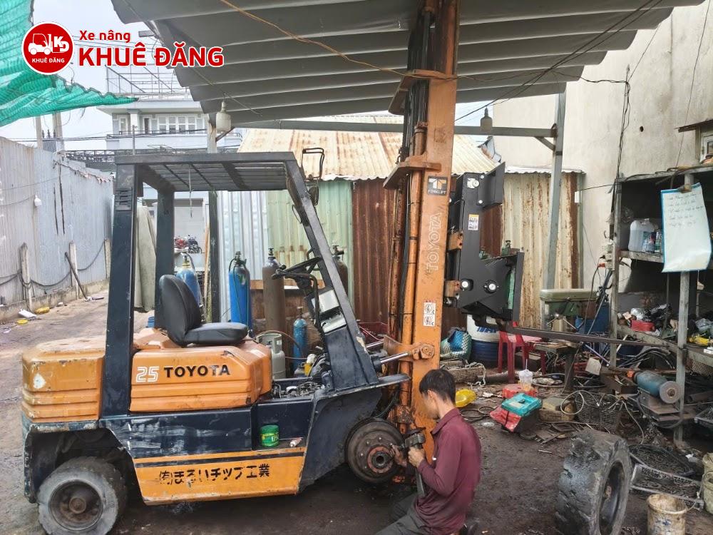 Sửa Xe nâng Toyota tại Hóc Môn