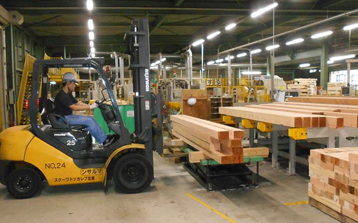 Xe nâng dầu 2.5 tấn cho thuê ở KCN Linh Trung 2