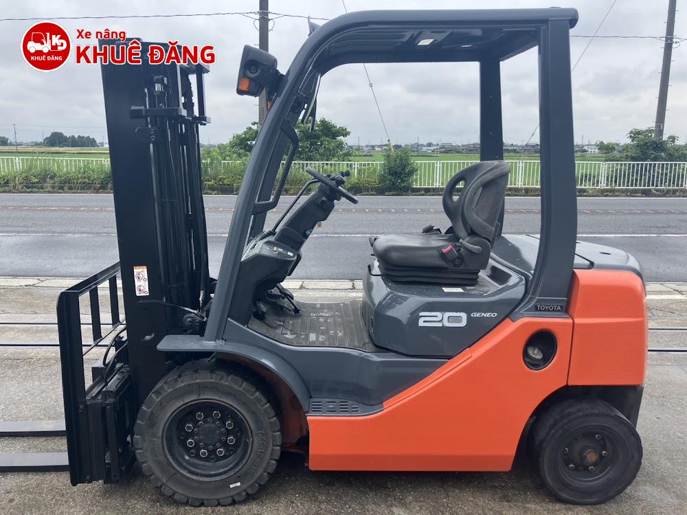 Xe nâng toyota 02-8FD20 Nhật Bản số tự động