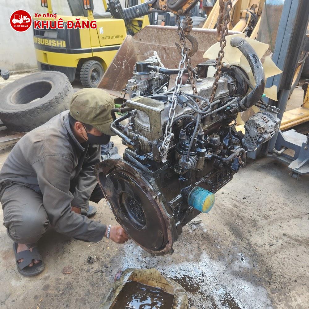 Sửa động cơ xe nâng dầu Toyota tại Bình Tân