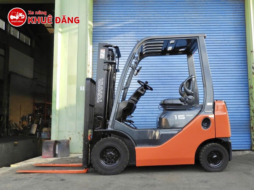 Xe nâng dầu 1.5 tấn Toyota 8FD15 tại TPHCM