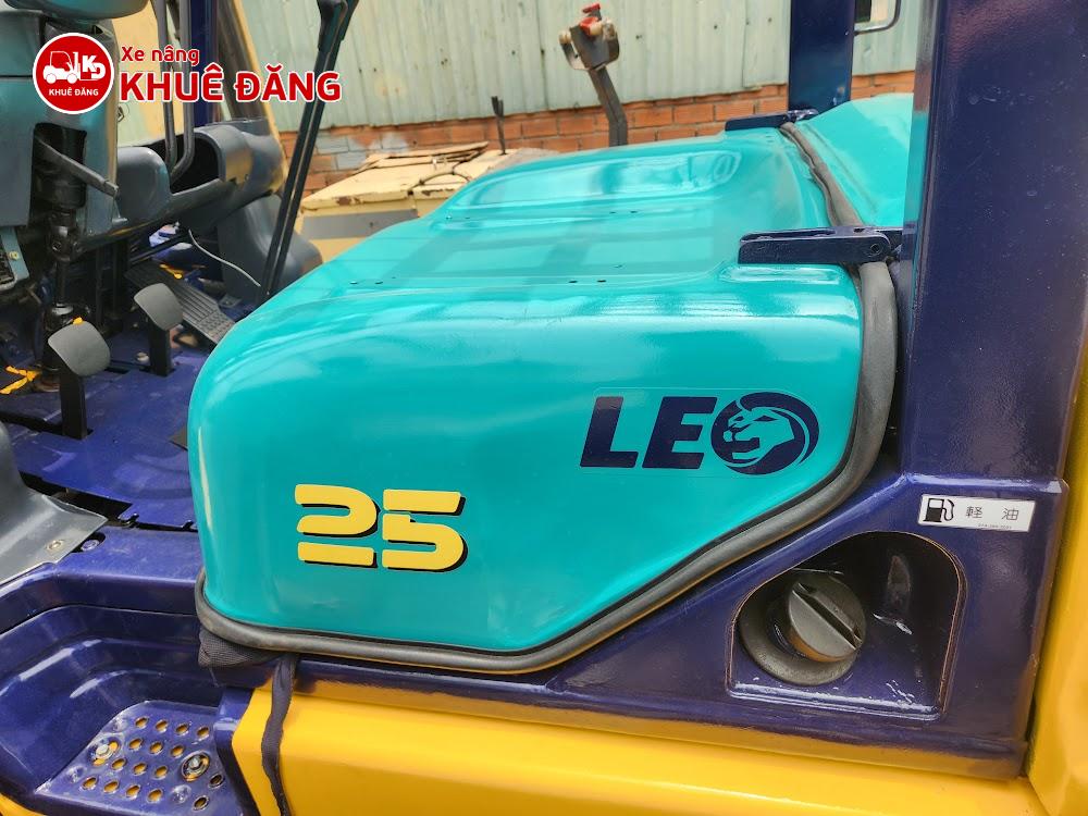 Bình dầu xe nâng Komatsu FD25C-15 dung tích 58 lít