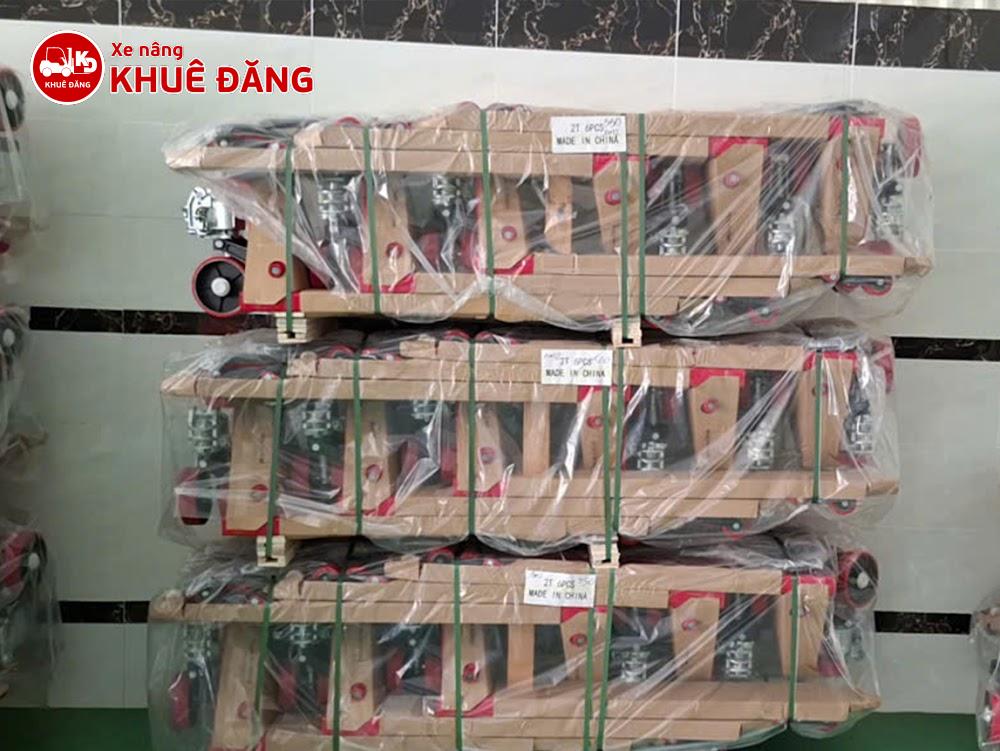 Bán xe nâng tay số lượng lớn giao hàng toàn quốc