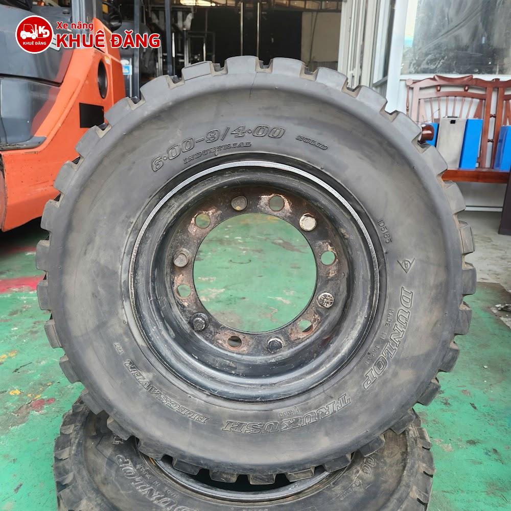 Lốp xe nâng đặc 600-9 cũ hiệu Dunlop Nhật Bản