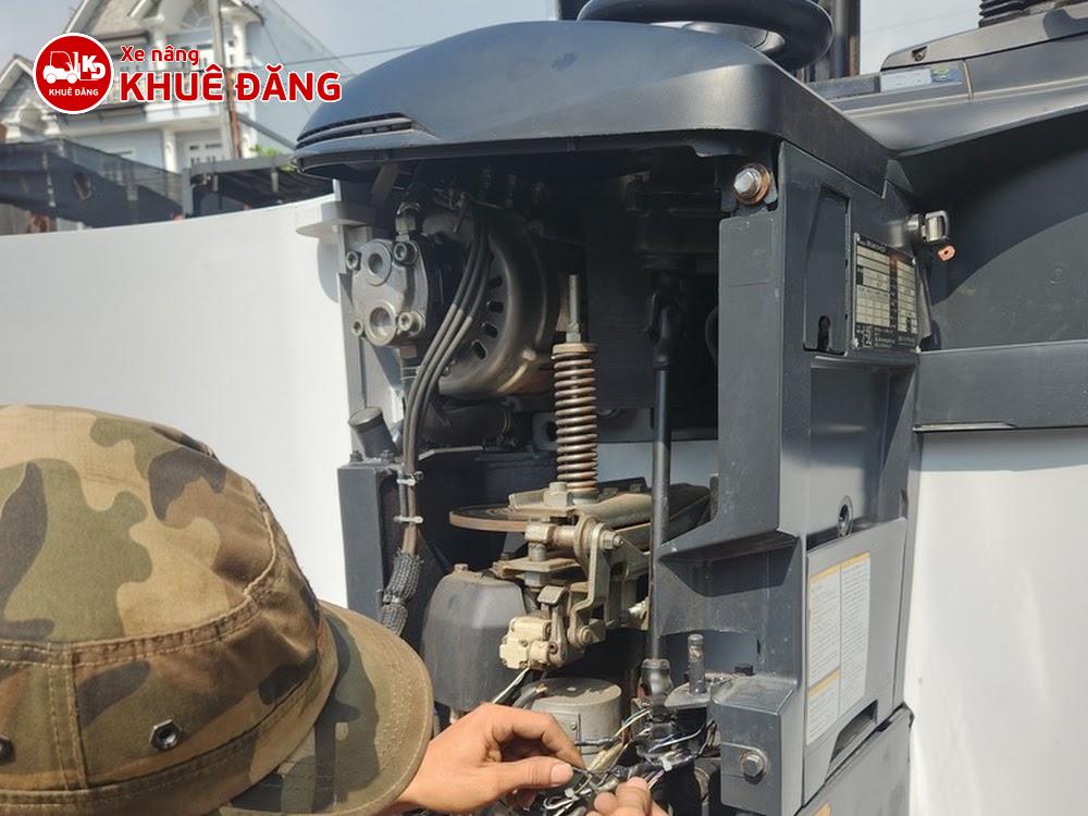sử xe nâng điện tận nơi tại Bình Tân