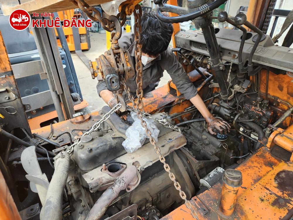 Sửa động cơ xe nâng dầu Toyota tại Bình Tân, TPHCM