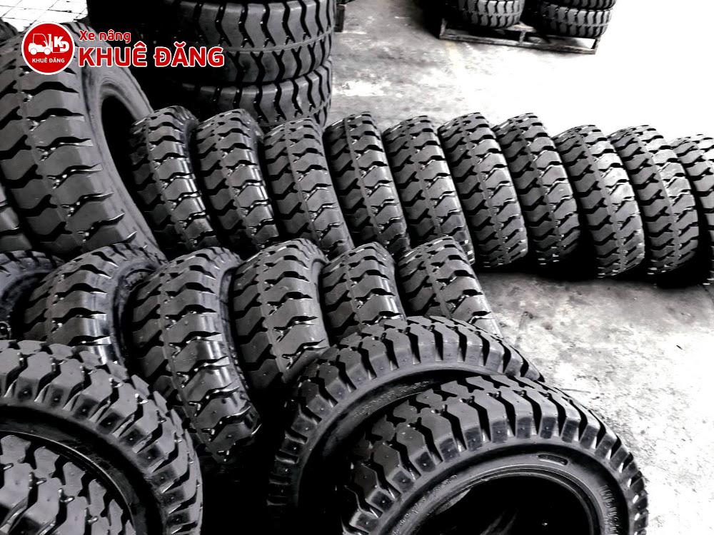 Xe nâng Khuê đăng là địa chỉ cung cấp Bánh đặc xe nâng giá rẻ tại TPHCM