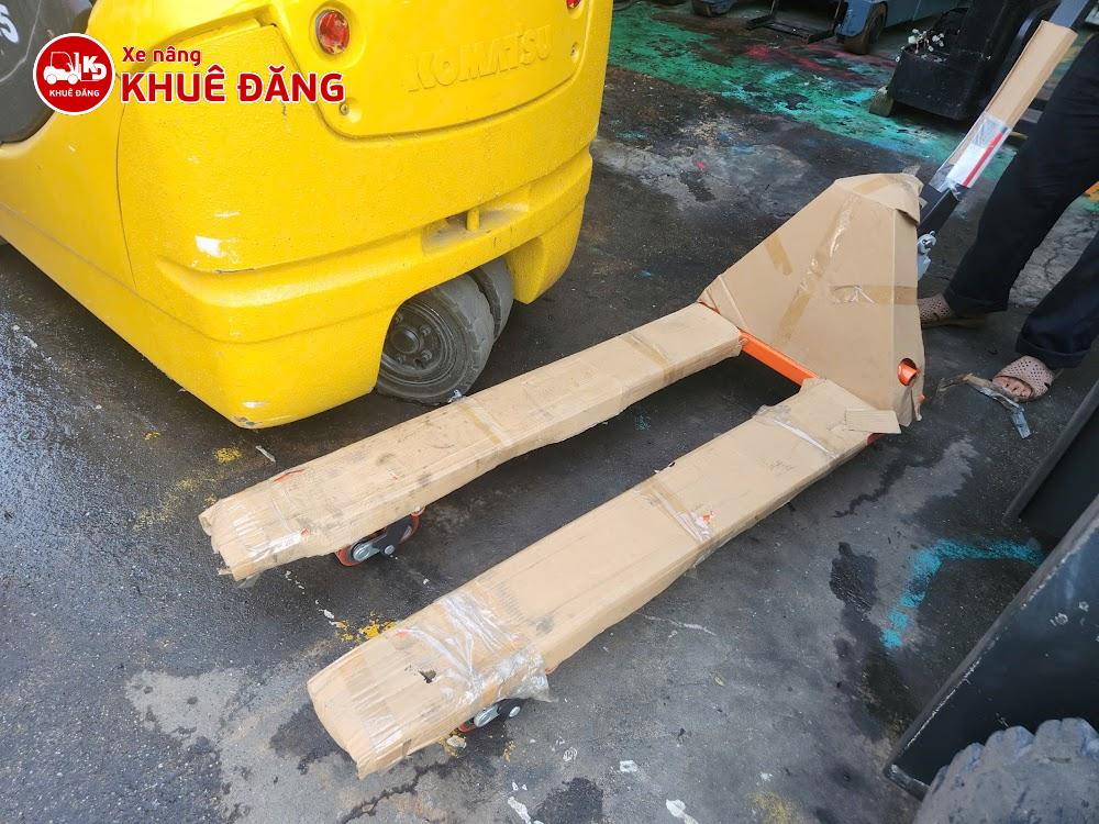 Xe nâng 2.5 tấn Noblelift AC25 càng hẹp