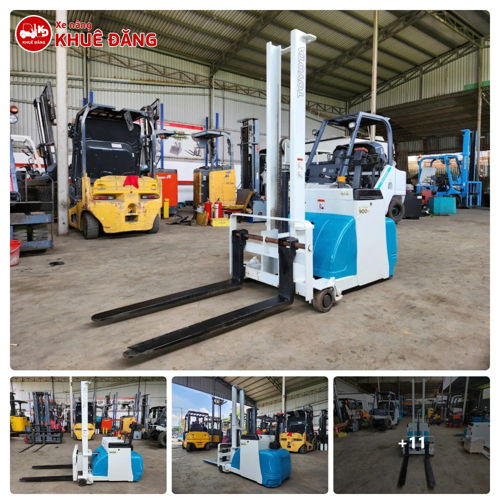 Xe Nâng Tay điện 900kg Toyota