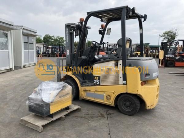 Xe nâng điện 2,5 tấn Komatsu FE25-1