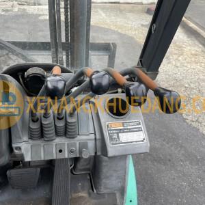 xe nâng xăng 1500kg mitsubishi fg15t (2)