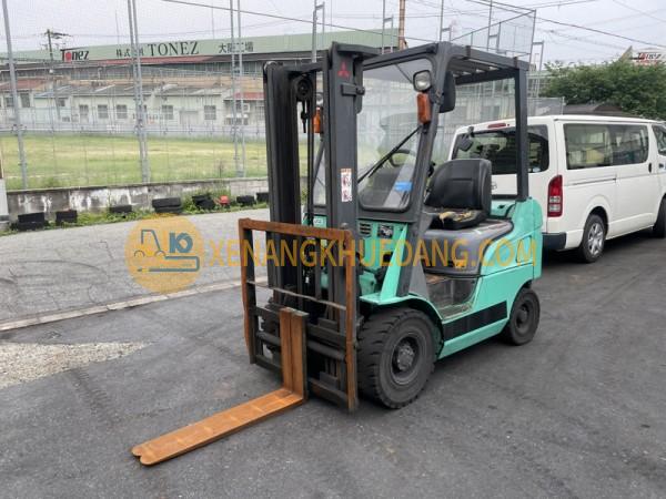 xe nâng xăng 1500kg mitsubishi fg15t (2)