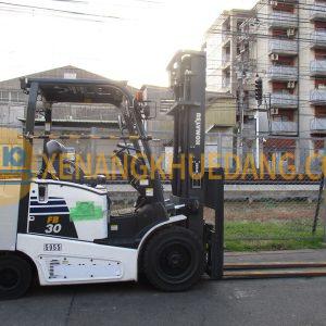 KOMATSU-FB30-12- sở hữu khả năng chống nước, chống bụi vượt trội, đảm bảo hiệu suất ổn định trong mọi điều kiện.