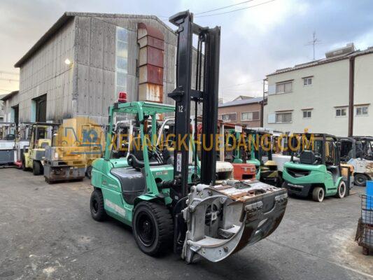 Xe nâng dầu 3500kg MITSUBISHI-FD35AT (1)